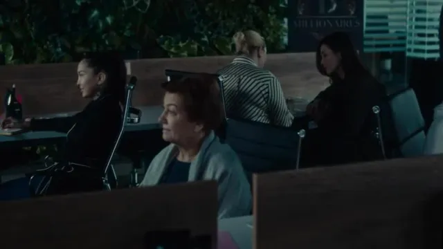Кадры из сериала Мошенники (2023)